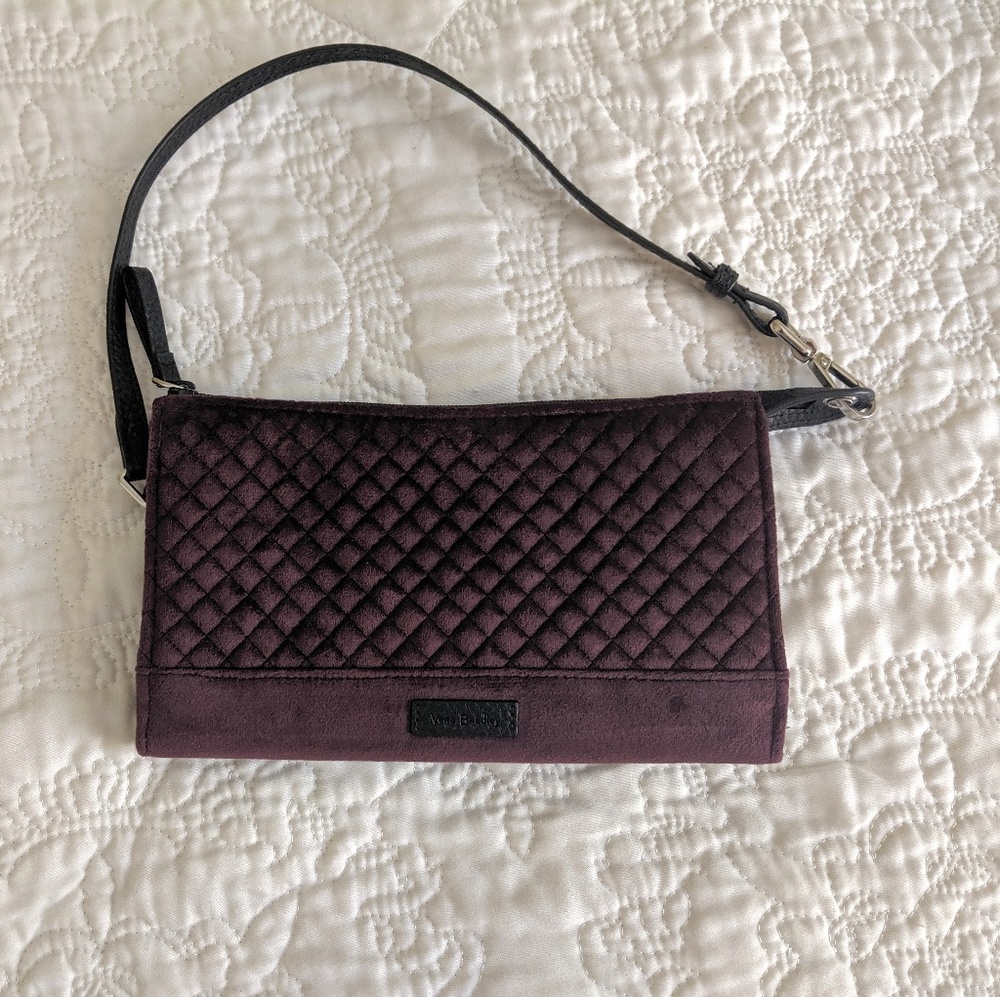 NWT Vera Bradley Iconic Slim Wristlet